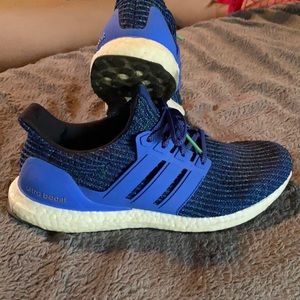 Men’s size 11 Ultraboost!   Fantastic condition.